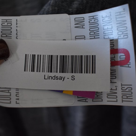 Heather Grey Lindsay - Picture 3 of 7